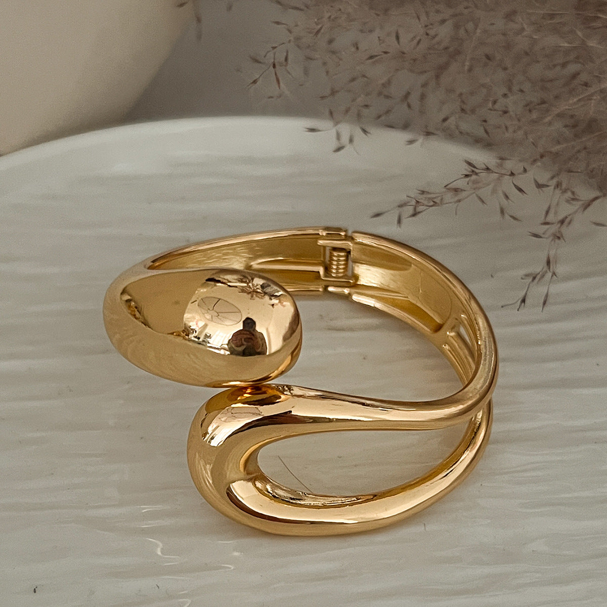 asymmetrisches Armband