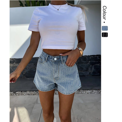Jeans Shorts mit Glitzertsteinen