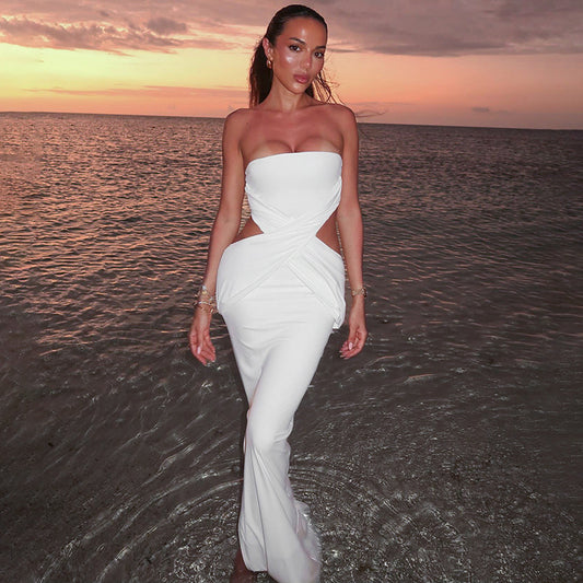 Rückenfreies enges Sommerkleid mit Cut-Outs